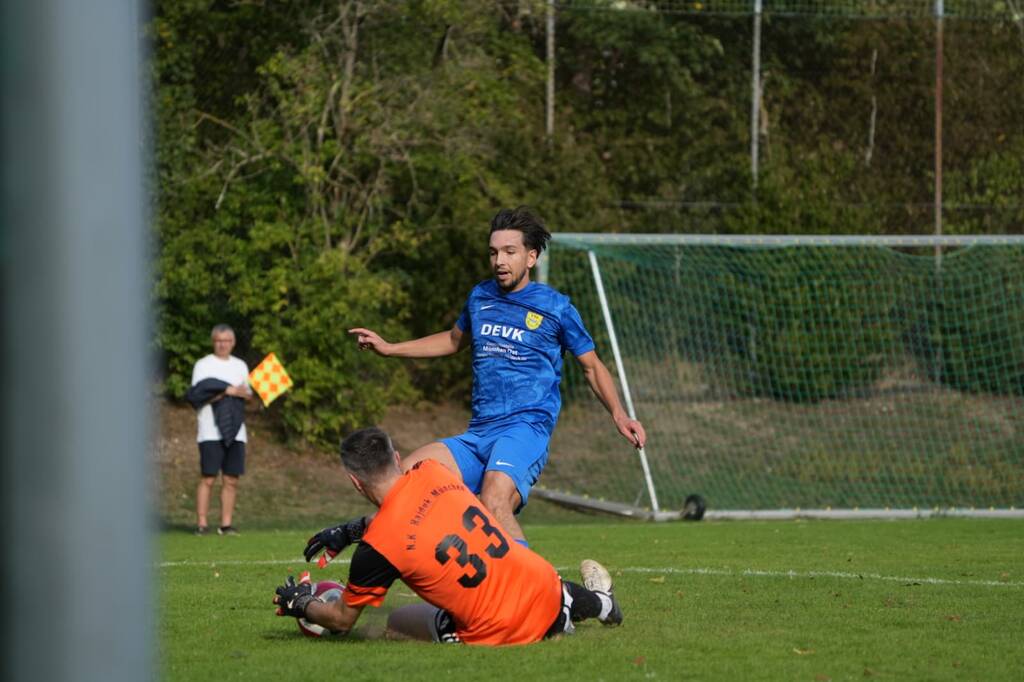 30.Hajduk ESV